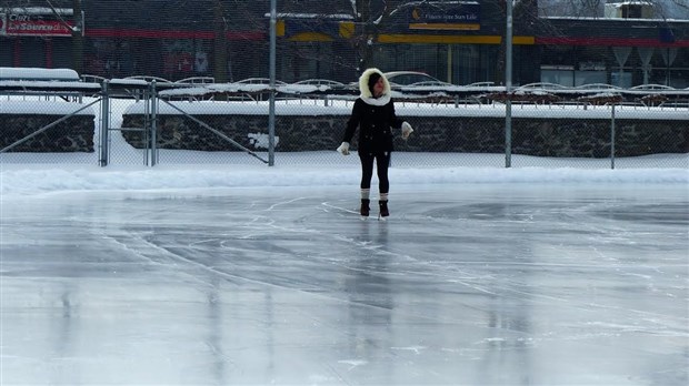 Les patinoires extérieures de la Ville de Saint-Georges sont ouvertes