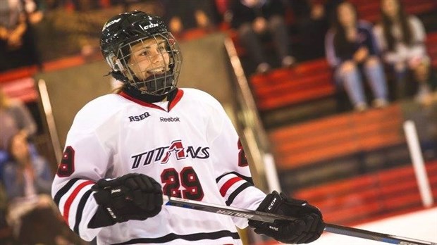 Emmy Fecteau fait sa place avec les Titans de Limoilou