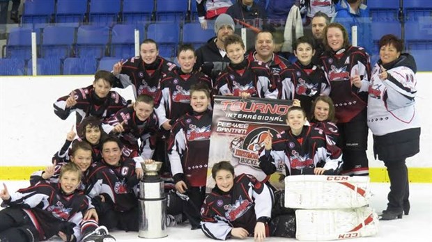 Le Garaga Pee-Wee B de Saint-Georges est champion à Drummondville