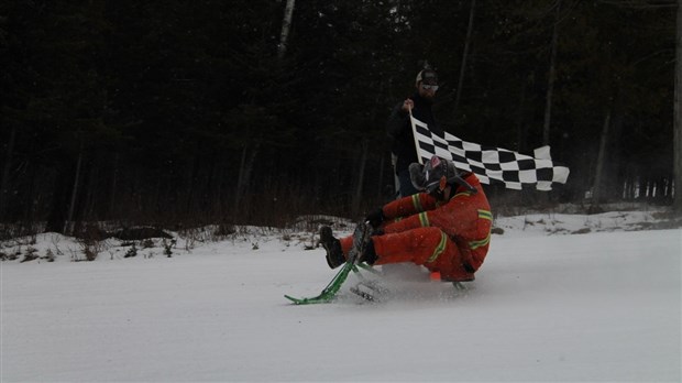 Le Championnat provincial de trois-skis s'arrête à Saint-Georges