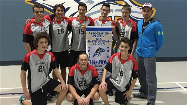 Les Lynx de l’École Jésus-Marie de Beauceville demeurent champions de l’ASIP