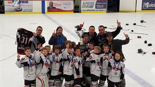 Le Garaga de Saint-Georges novice A2 remporte le tournoi de Shawinigan-Sud