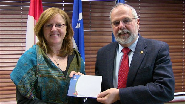 Louise Champagne remporte le concours « Noël dans ma cité »