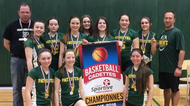 L'équipe féminine des Patriotes est championne de la CSBE au basketball niveau cadet