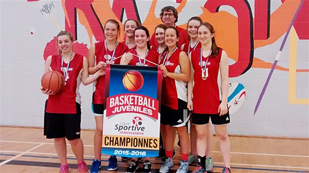 Basketball juvénile féminin : la polyvalente de Saint-Georges remporte la médaille d’or
