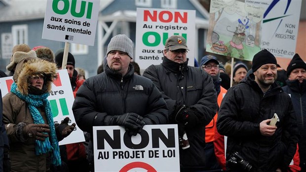 Manifestation contre un registre des armes à feu le 3 avril à Saint-Georges