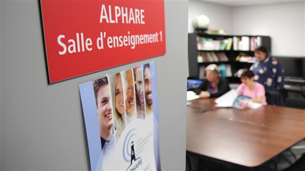 Un appui concret du gouvernement provincial pour l’alphabétisation dans la région