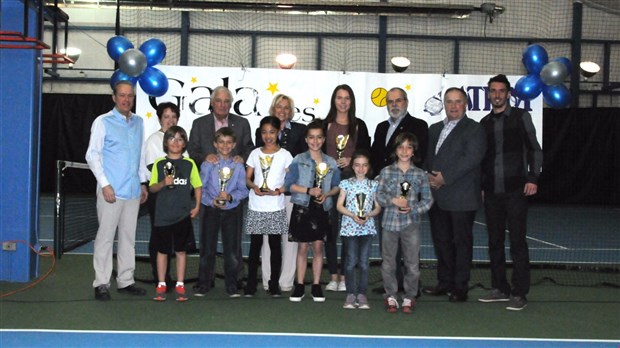 Tennis Beauce récompense ses athlètes au Gala des Champions 2016