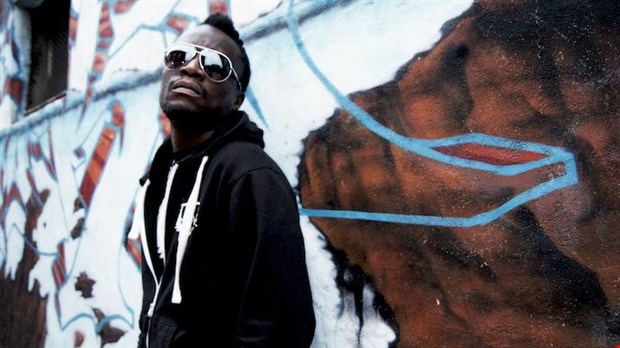 Brad Alekxis : Un artiste aux multiples talents qui recherche la controverse