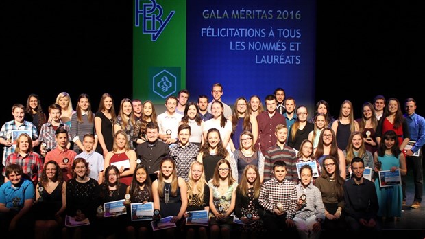 La Polyvalente Benoît-Vachon souligne les réussites de ses élèves lors de son 40e Gala Méritas
