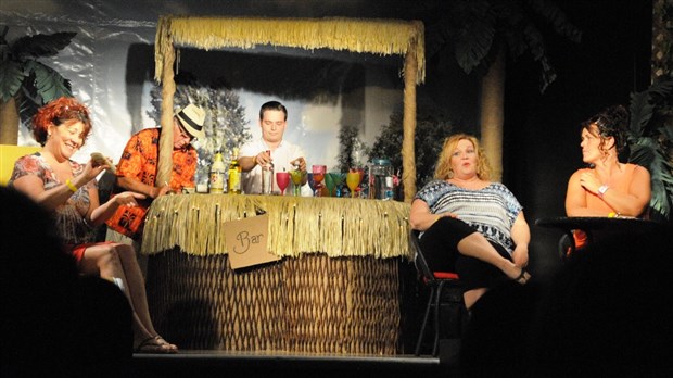 Une première sous les éclats de rire lors de la pièce de théâtre « 2 étoiles et demie »