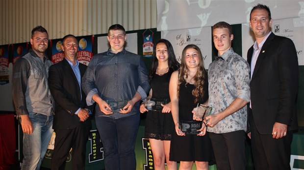 La polyvalente Bélanger récompense ses athlètes lors de son gala sportif annuel