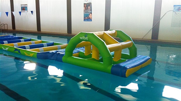 Inauguration d’un parc aquatique intérieur à Saint-Évariste-de-Forsyth le 12 juin