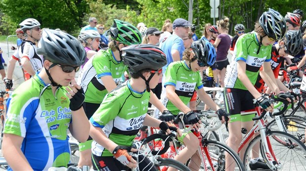 Le Club cycliste Vachon Subaru Beauce remporte plusieurs podiums à Lévis