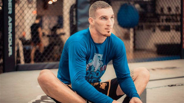 « Je vais démontrer mon instinct du tueur à l'UFC » — Jonathan « District » Meunier