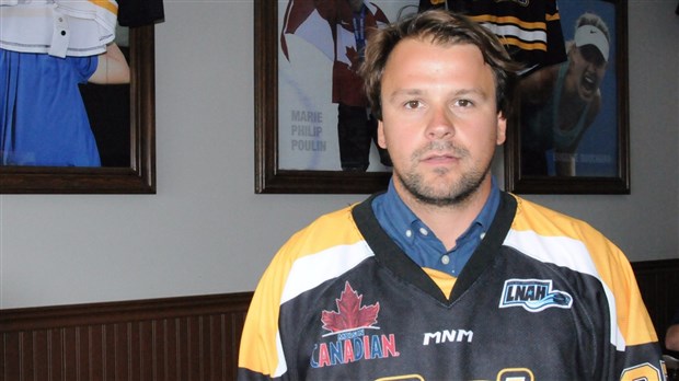 « Je suis comme un petit pitbull sur la patinoire » — Jonathan Laberge
