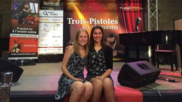 Joanie Goudreau et Isabelle Pépin remportent le concours « Trois-Pistoles en Chansons »