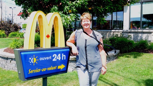 Une nouvelle expérience client est désormais officiellement offerte au McDonald's du boulevard Lacroix de Saint-Georges