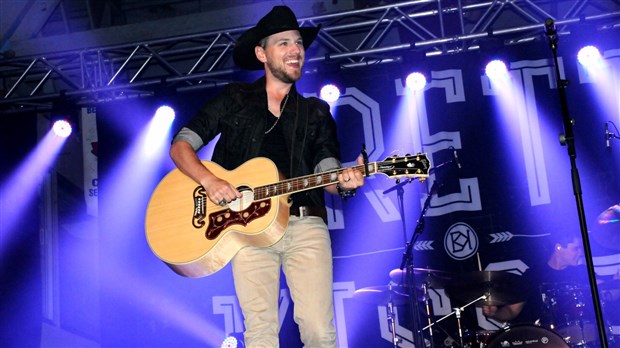 Nashville en Beauce tombe sous le charme de Brett Kissel