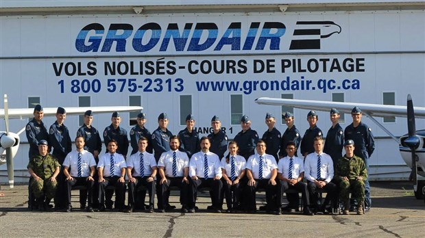 Des cadets de l'air touchent le ciel de la Beauce