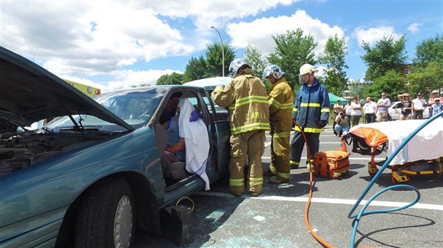 Normand DeLessard présente la journée Urgence des cadettes de la SQ Beauce-Sartigan