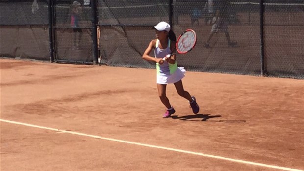 Rosalie Carrier-Dulac s'illustre à ses deux plus récents tournois de tennis