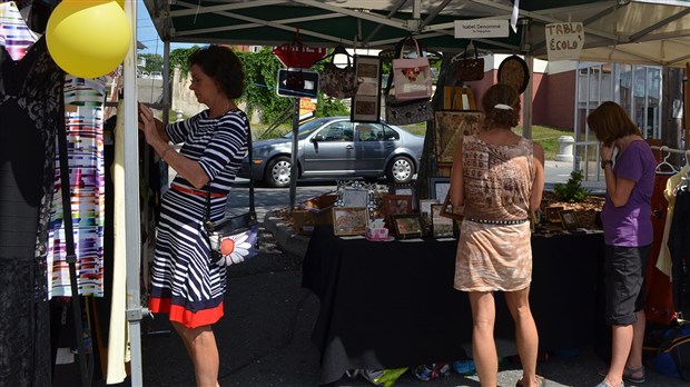 Un roulement continu de visiteurs à l'activité Couleurs et saveurs
