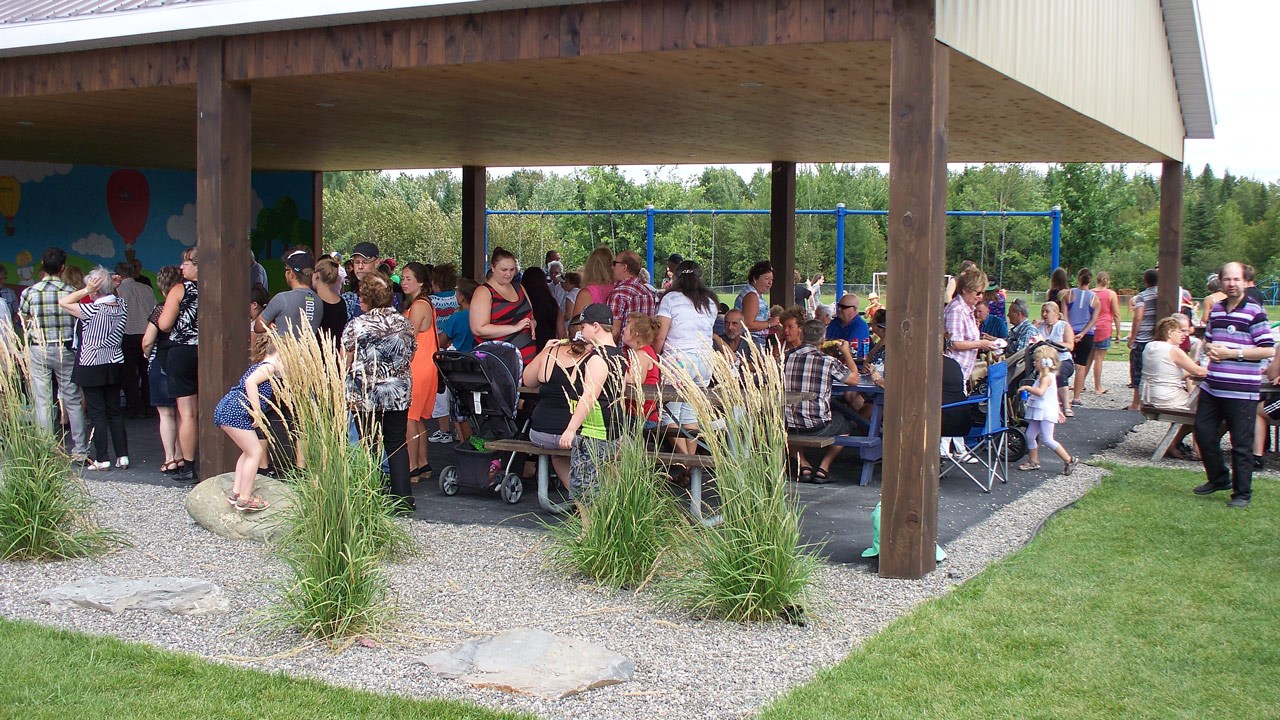 Un Succes Pour Le Pique Nique Familial Du 150e Anniversaire De Saint Ephrem Enbeauce Com Un Succes Pour Le Pique Nique Familial Du 150e Anniversaire De Saint Ephrem Enbeauce Com