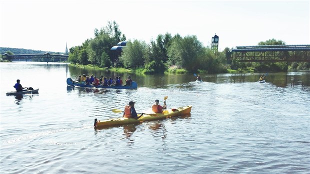 Une trentaine de bénévoles participent à la corvée de nettoyage de la rivière Chaudière