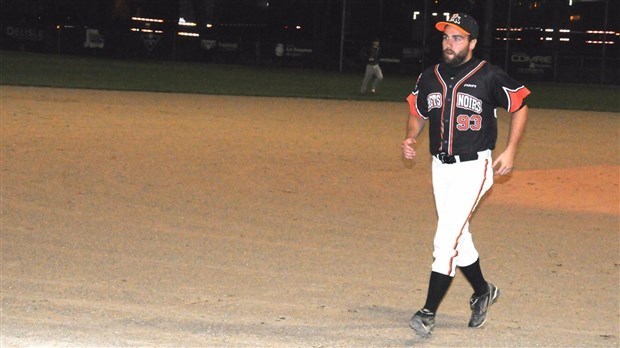 Les Jarrets Noirs échappent la première partie de la demi-finale