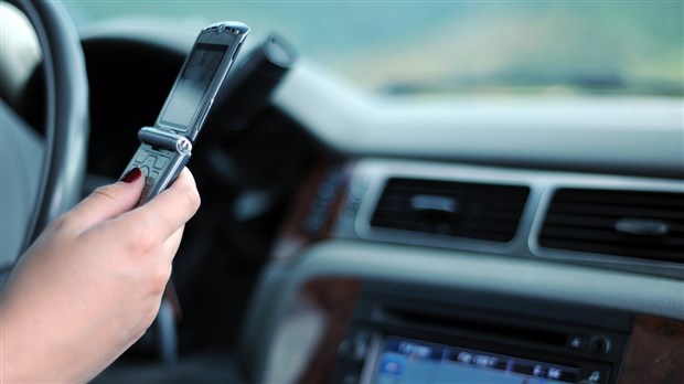 La SAAQ lance une publicité-choc pour réduire l'utilisation du cellulaire au volant