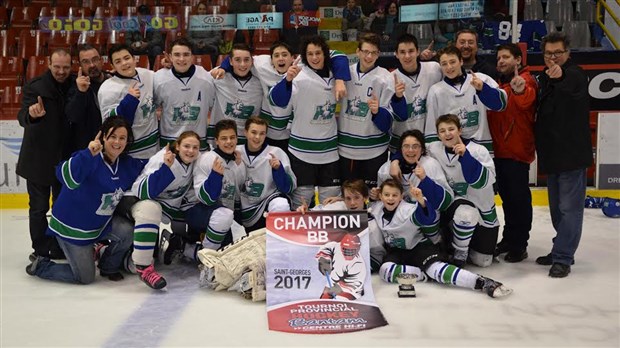 Les équipes beauceronnes s'imposent lors de la première moitié du tournoi bantam de Saint-Georges