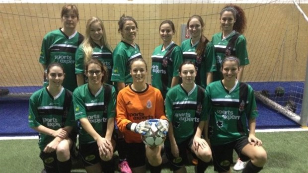 L'équipe de soccer féminine sénior de l'Ascalon confirme sa première place au classement général