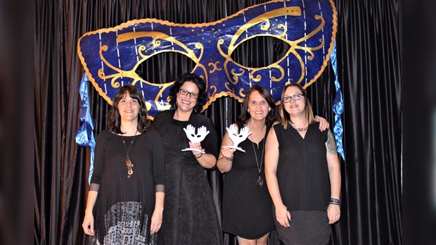 Retour de la soirée bal masqué « Démasquez le communautaire » pour une 4e édition