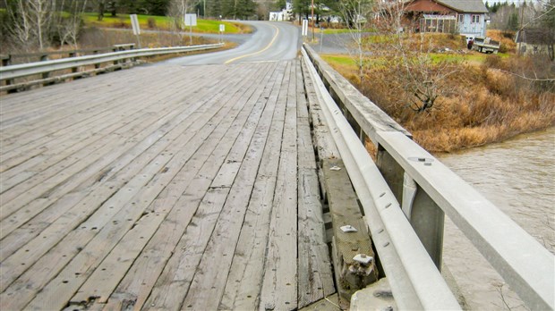 Fermeture temporaire du pont de la 30e Avenue à St-Georges sur la rivière Pozer