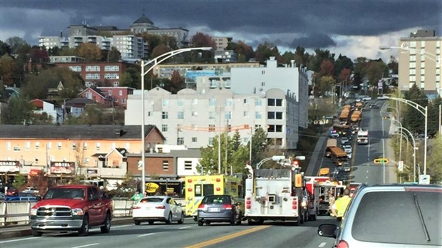 EN BREF | Collision sur le pont David-Roy à Saint-Georges