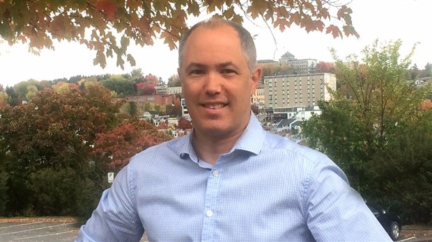 Le candidat au district numéro deux enflamme les réseaux sociaux