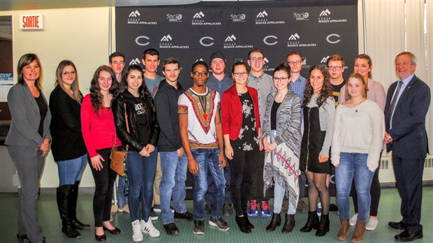 Le Cégep Beauce-Appalaches remet 8 000 $ de bourses à 26 étudiants-recrues