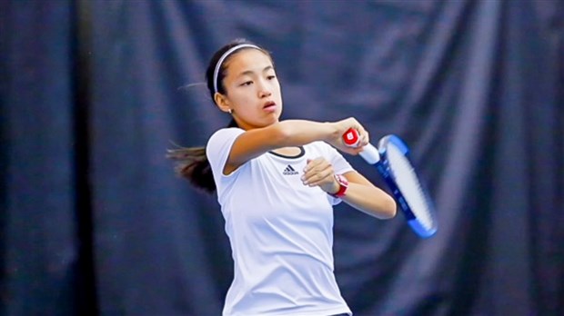 La joueuse de tennis Rosalie Carrier-Dulac s'est démarquée en fin de semaine