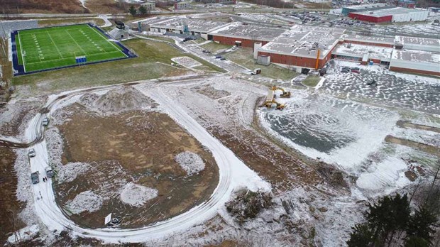 Première pelletée de terre à Sainte-Marie pour le nouveau terrain de baseball