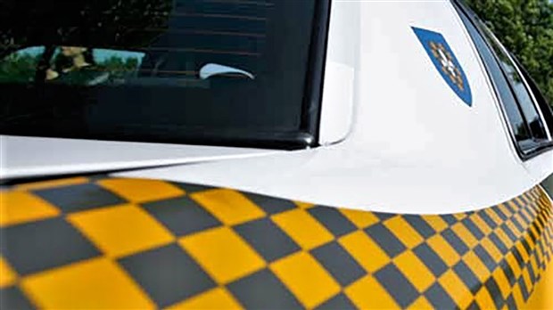 Un homme avec les facultés affaiblies s'endort dans son véhicule à St-Georges 