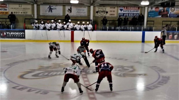 Dernier match de hockey avant les Fêtes pour les Beaucerons de Ste-Marie
