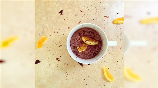 Mousse au chocolat noir à l'orange