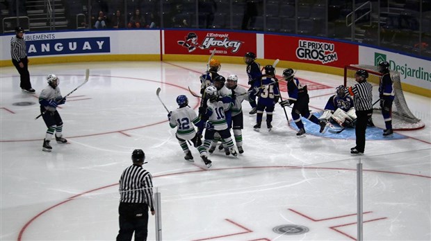 Première victoire des Lynx de la Haute-Beauce au Tournoi international de hockey pee-wee de Québec