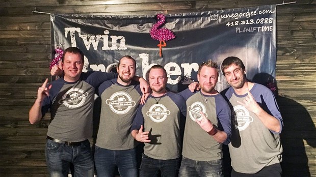 Près de 500 personnes au lancement du 1er album des Twin Brothers