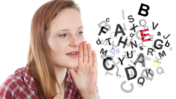 Mon enfant ne prononce pas bien les mots, que devrais-je faire?