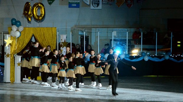 Près de 300 personnes au spectacle des 40 ans des Sarcelles de Saint-Éphrem