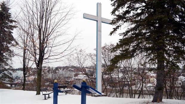 Croix du parc Lacasse : Claude Morin rétablit les faits