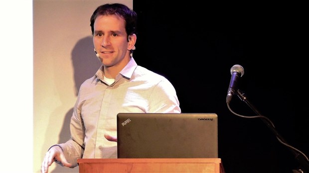 Le candidat beauceron en lice pour devenir astronaute donne une conférence au Cégep