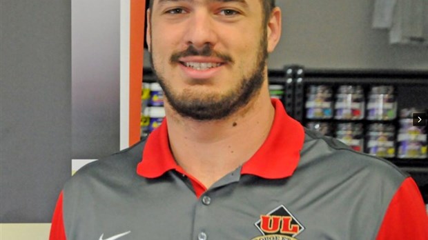 Antony Auclair de Notre-Dame-Des-Pins dans la NFL avec les Buccanners de Tampa Bay